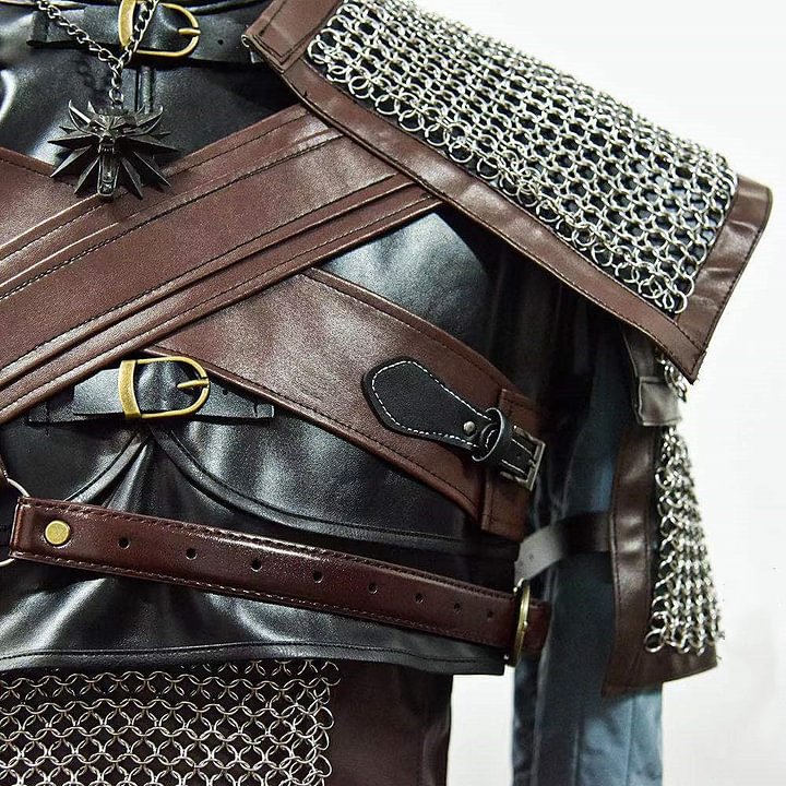 Wild Hunt Geralt of Rivia Cosplay Costume From Yinocosplay.com