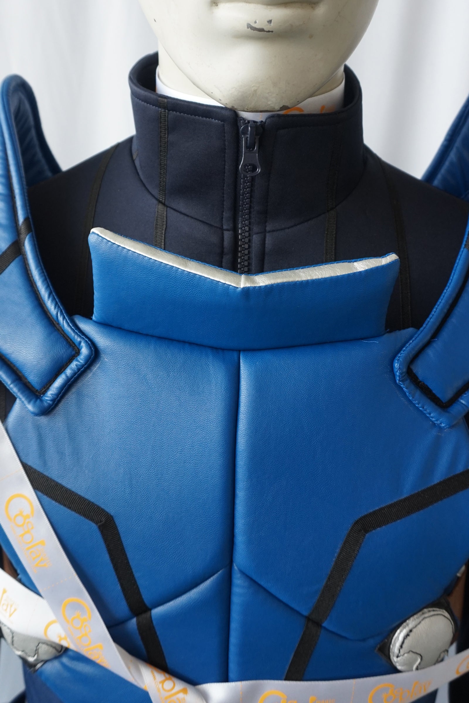ALM Blue Knight Armor Cosplay Costume From Yinocosplay.com